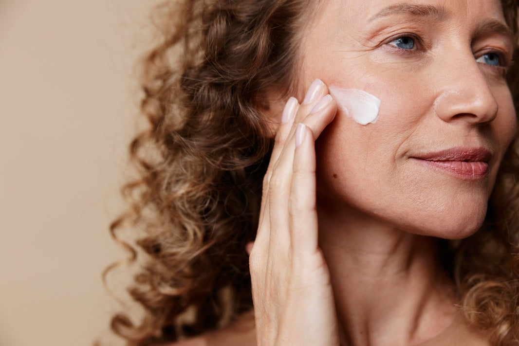How You Can Reduce The Appearance of Wrinkles and Achieve Clearer, Glowing Skin
